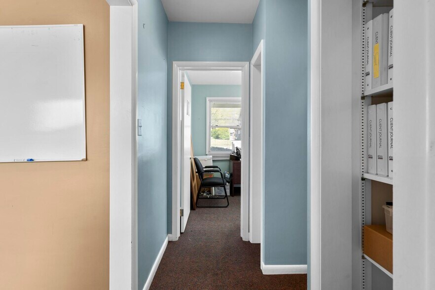 More Photos Of 158 East Ave, Norwalk Office For Lease