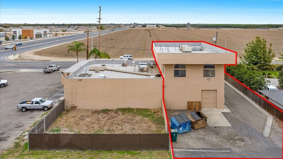 More Photos Of 1088 N Mooney Blvd, Tulare Freestanding For Lease