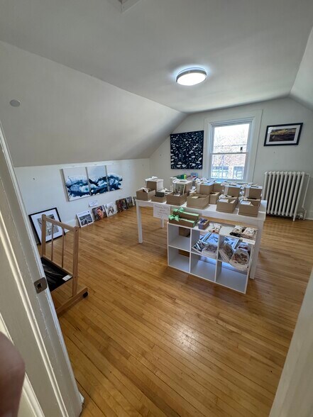 More Photos Of 168 13th Ave NE, Minneapolis Storefront Retail Office For Lease