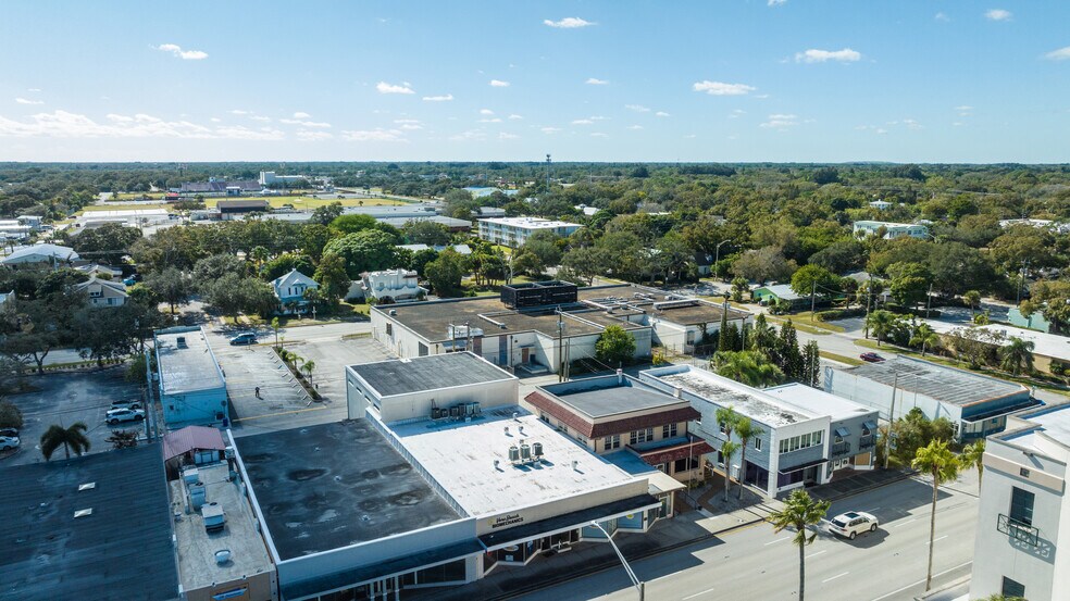 More Photos Of 1507 20th St, Vero Beach Medical For Sale