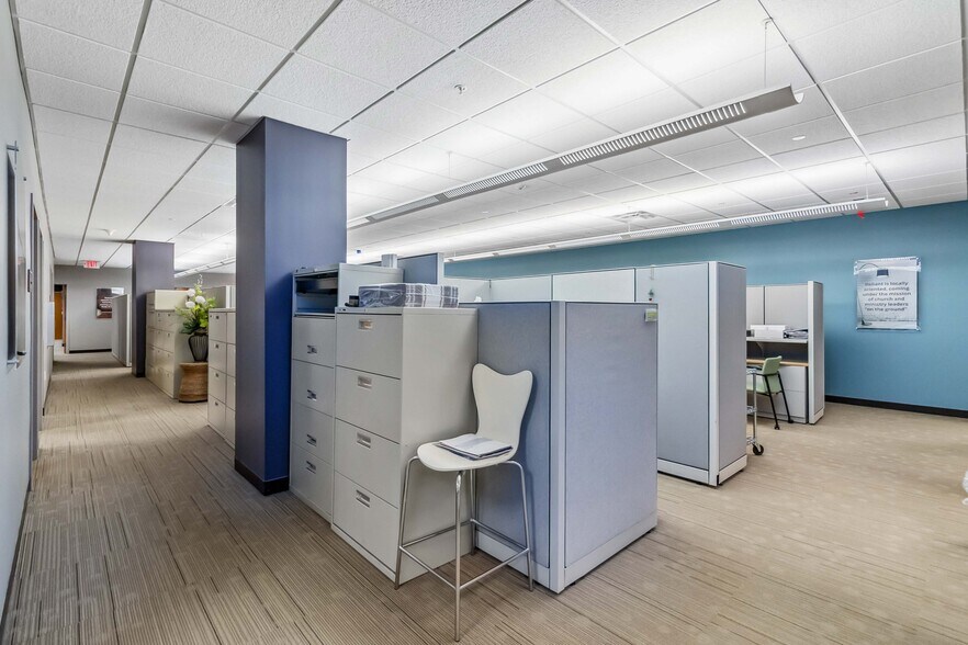 More Photos Of 11002 Lake Hart Dr, Orlando Religious Facility For Lease