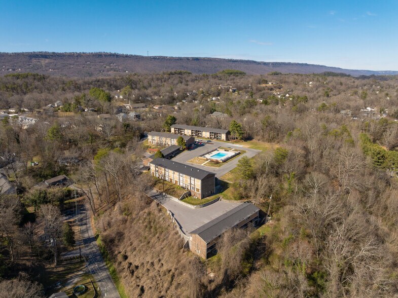 More Photos Of 300 W Midvale Ave, Chattanooga Apartments For Sale