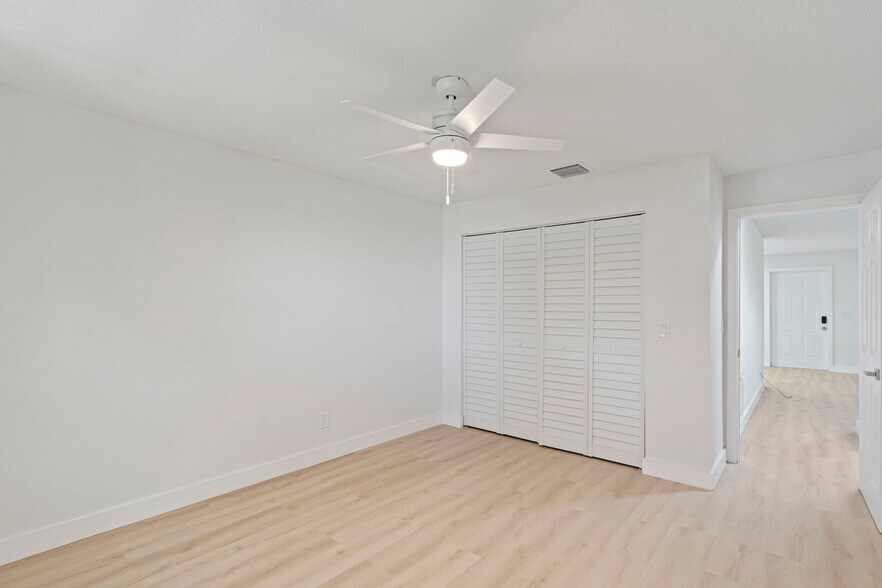 More Photos Of 1150 Carlton Ct, Fort Pierce Apartments For Sale