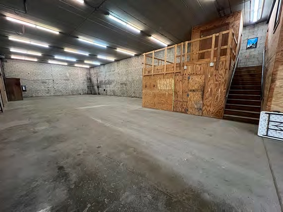 More Photos Of 1200 E B St, Belleville Warehouse For Sale