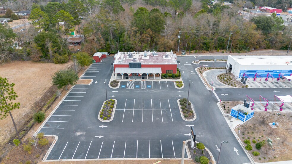 More Photos Of 762 Veterans Pky, Hinesville Restaurant For Sale