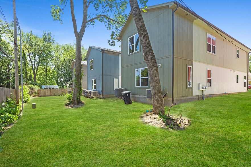 More Photos Of 4523 Forest Ave, Kansas City Multifamily For Sale