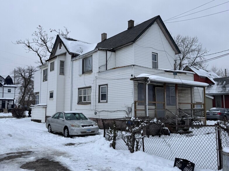 More Photos Of 19 Rimbach St, Hammond Multifamily For Sale