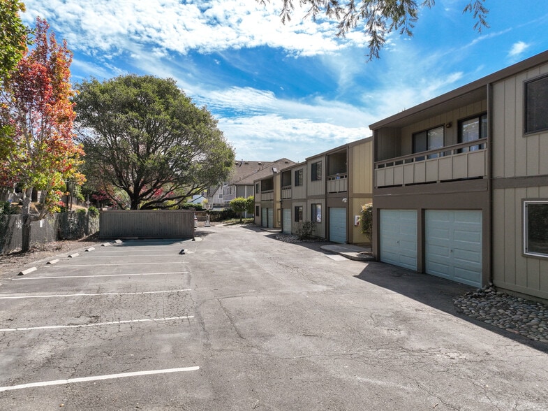 More Photos Of 401 Pine St, Mill Valley Apartments For Sale