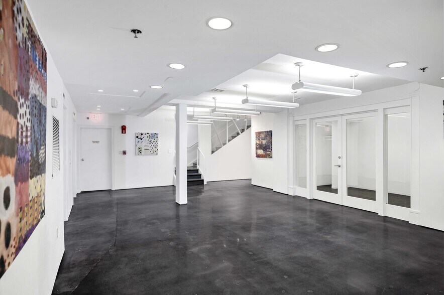 More Photos Of 660 Pennsylvania Ave SE, Washington Loft Creative Space For Lease