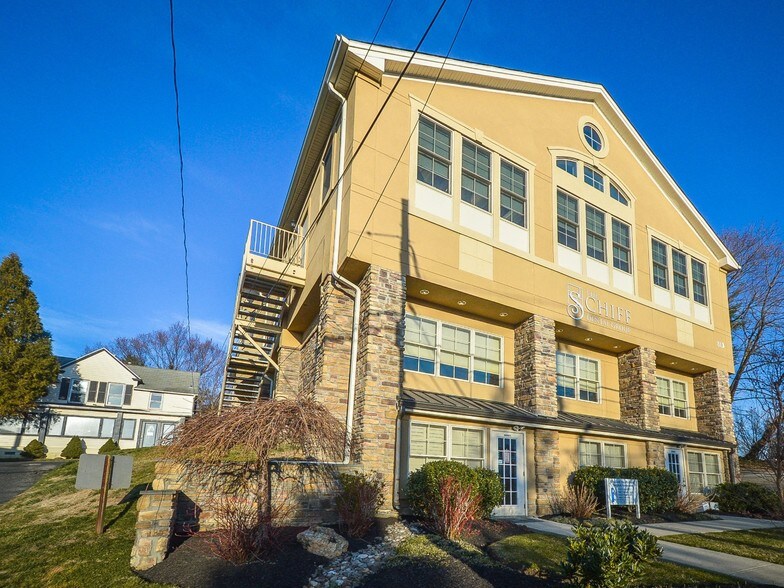 More Photos Of 813 Bethlehem Pike, Erdenheim Medical For Lease