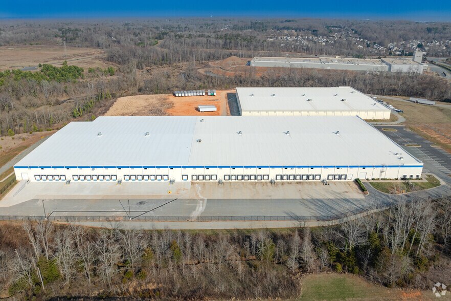 More Photos Of 2350 Corporate Park Drive, Mebane Warehouse For Lease