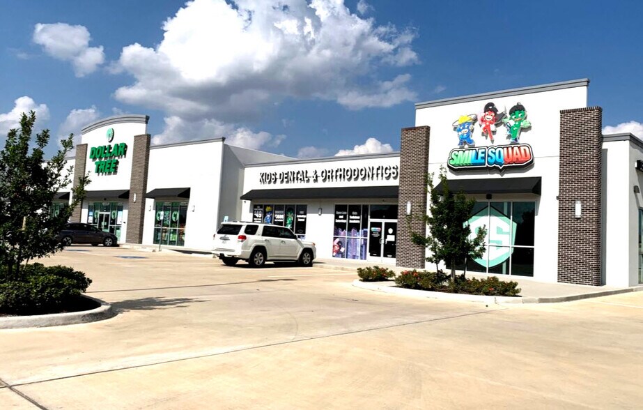 More Photos Of 11740 State Highway 249, Houston Supermarket For Sale