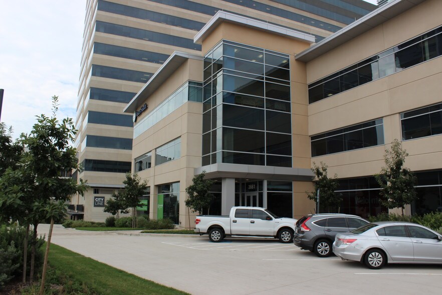More Photos Of 3661 N Plano Rd, Richardson Medical For Lease