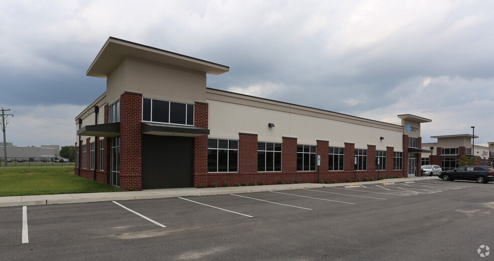 More Photos Of 4730 Puddledock Rd, Prince George Medical For Sale