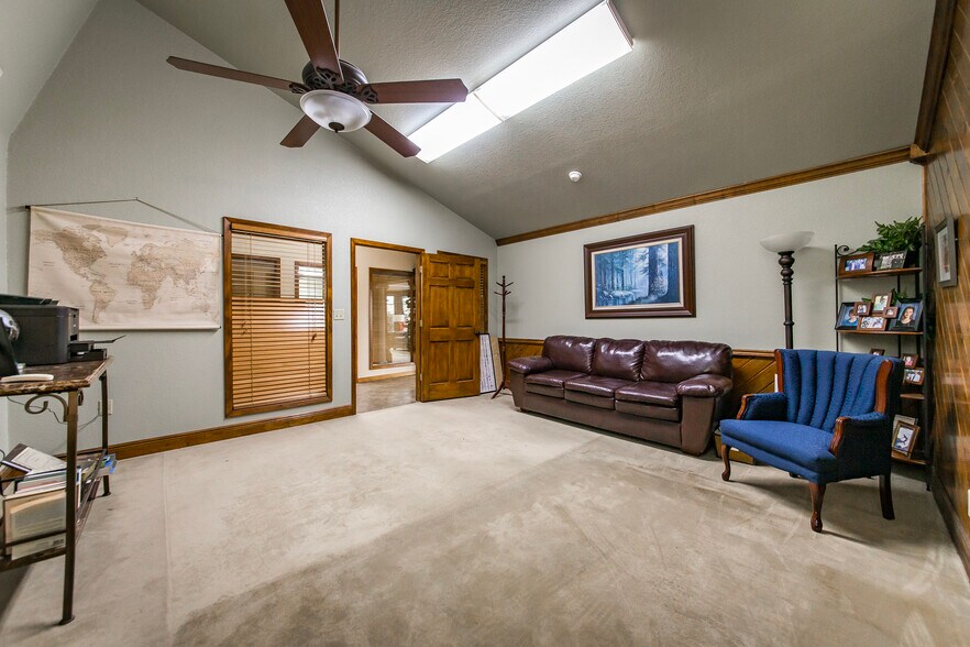 More Photos Of 2911 Pine St, Arkadelphia Medical For Sale