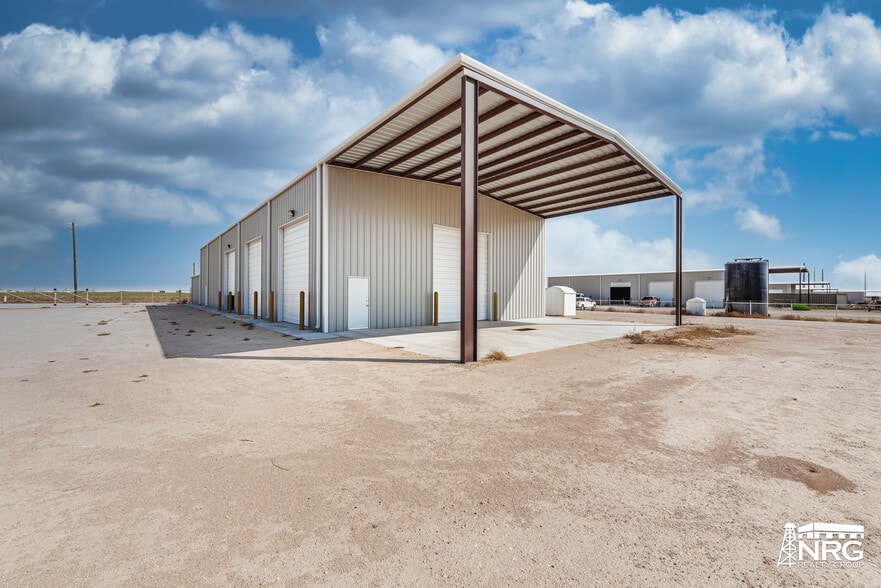 More Photos Of 2700 County Rd 130 rd, Midland Warehouse For Sale
