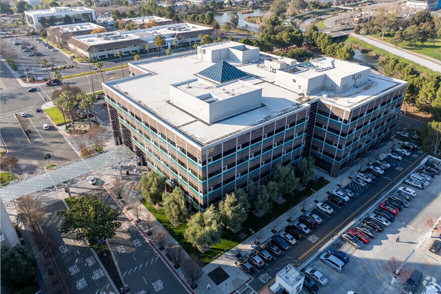 More Photos Of 5201 Great America Pkwy, Santa Clara Office For Lease