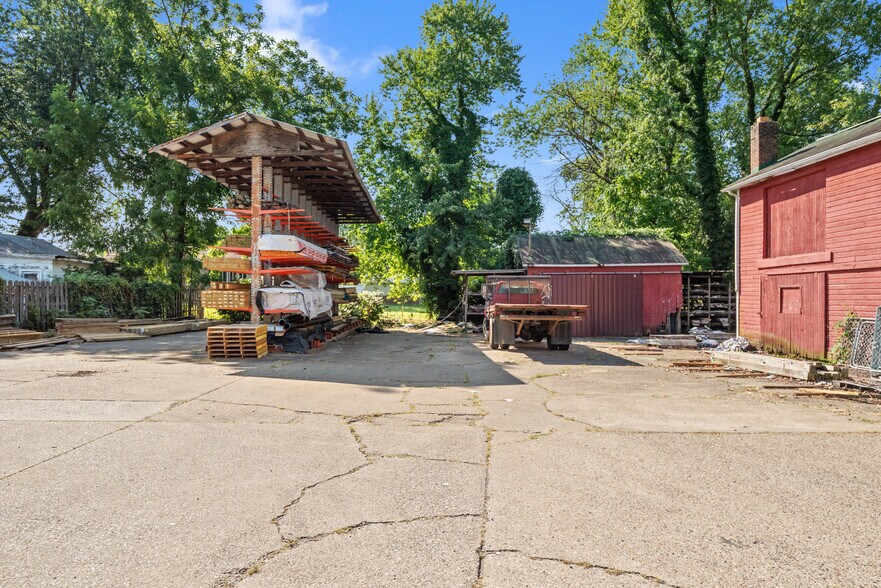 More Photos Of 61 Vine St, Gallipolis Storefront For Sale