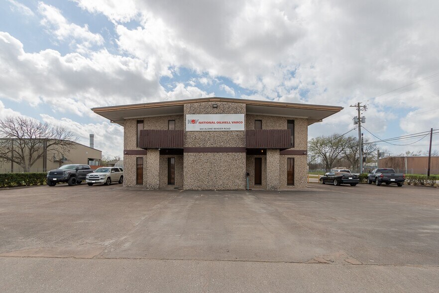 More Photos Of 650 Aldine Bender Rd, Houston Warehouse For Sale