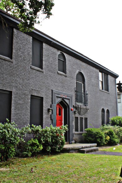 More Photos Of 2424 Southmore Blvd, Houston Medical For Lease