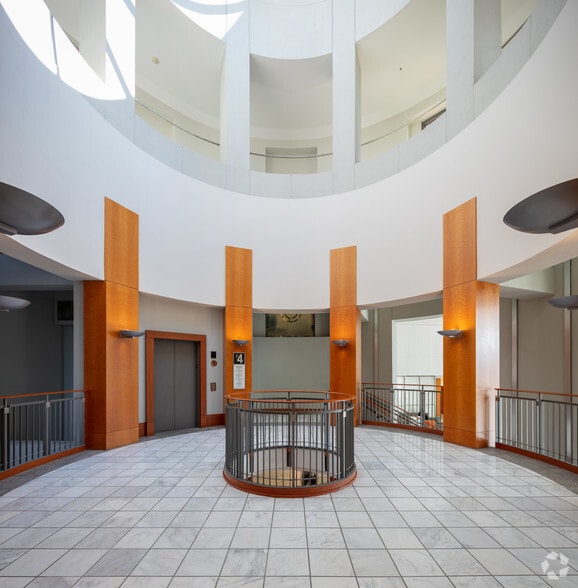 More Photos Of 3424 Peachtree Rd NE, Atlanta Office For Lease