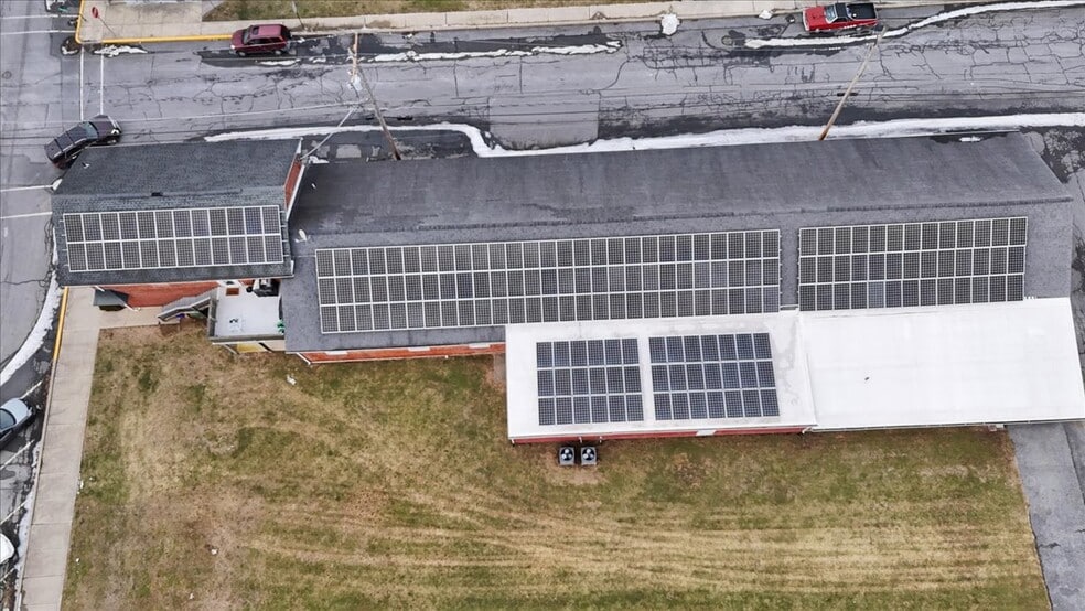 More Photos Of 345 N Main St, Bernville Industrial For Sale