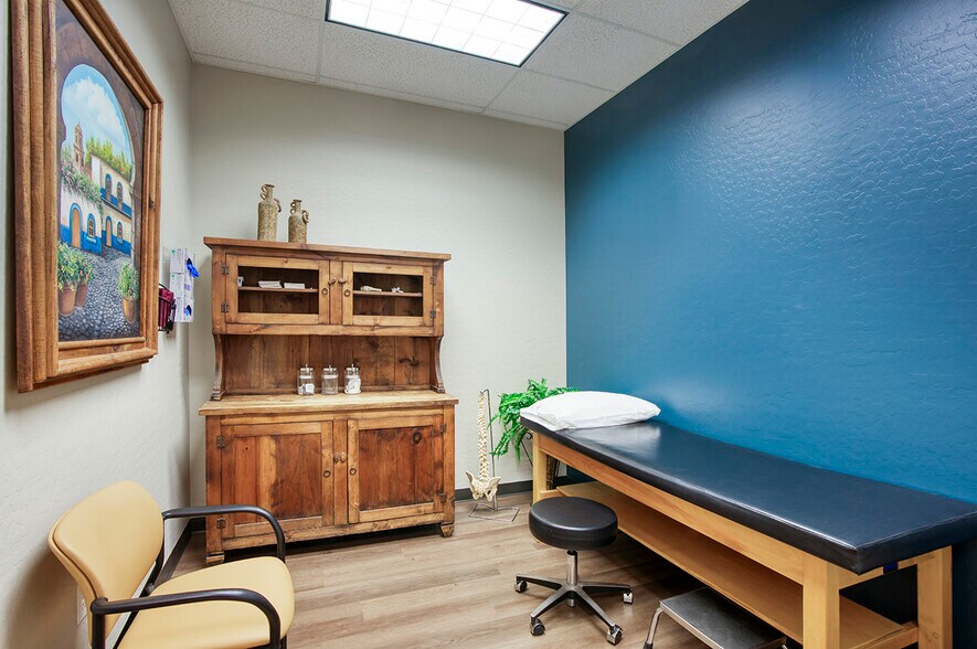 More Photos Of 4530 E Muirwood Dr, Phoenix Office For Sale