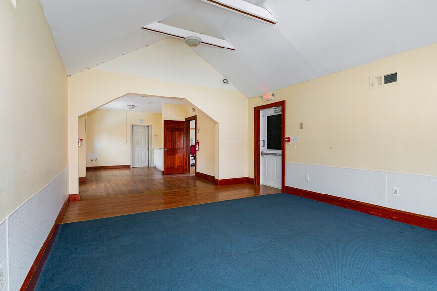 More Photos Of 2493 Route 52, Hopewell Junction Office Residential For Sale