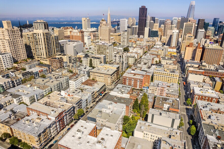 More Photos Of 1049 Bush St, San Francisco Apartments For Lease