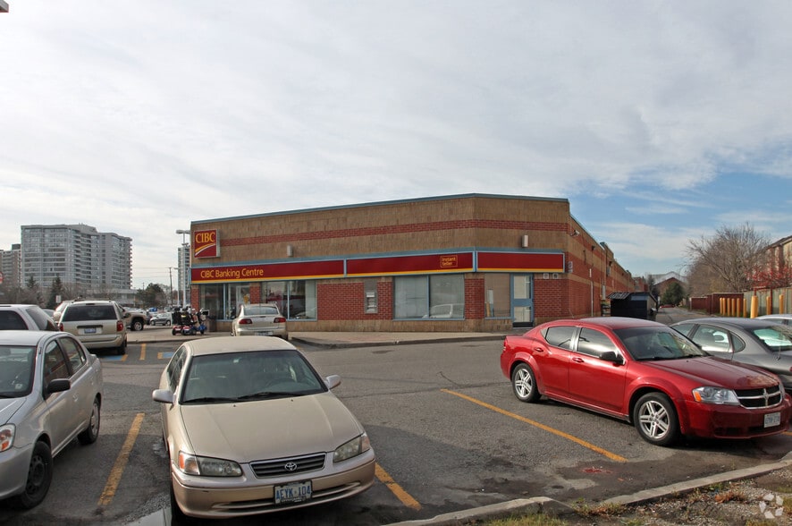 More Photos Of 800 Steeles Ave W, Vaughan Storefront For Lease