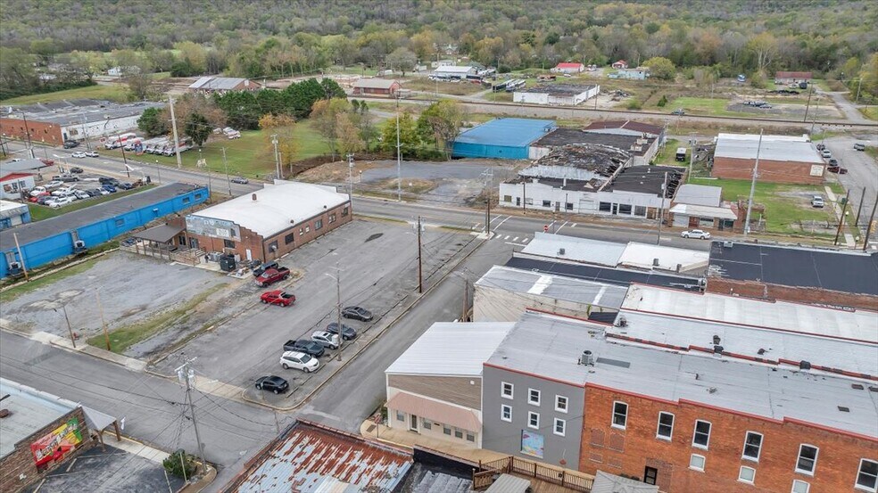 More Photos Of 106 W Laurel St, Scottsboro Office Residential For Sale