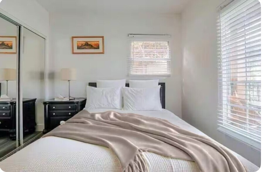 More Photos Of 1236-1238 W 90th Pl, Los Angeles Apartments For Sale