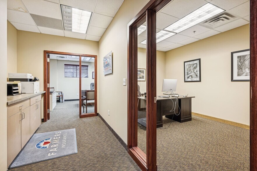 More Photos Of 3340 Sherman Ct, Eagan Medical For Sale