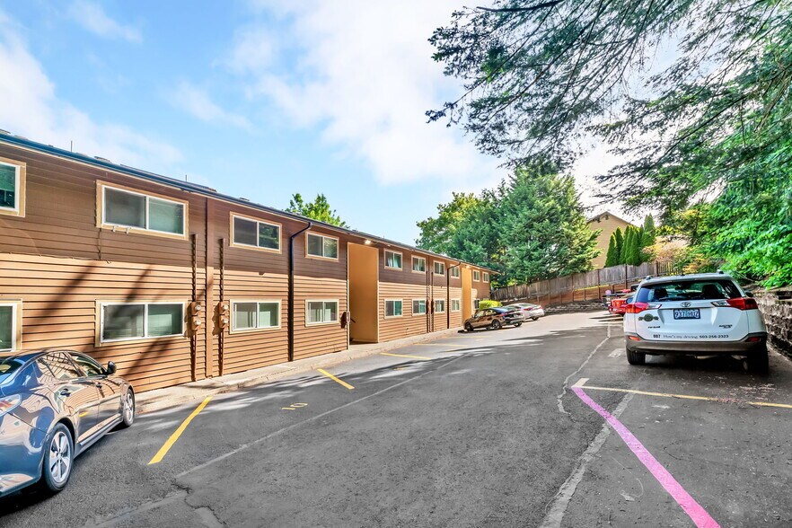 More Photos Of 14130 SW 105th Ave, Tigard Apartments For Sale