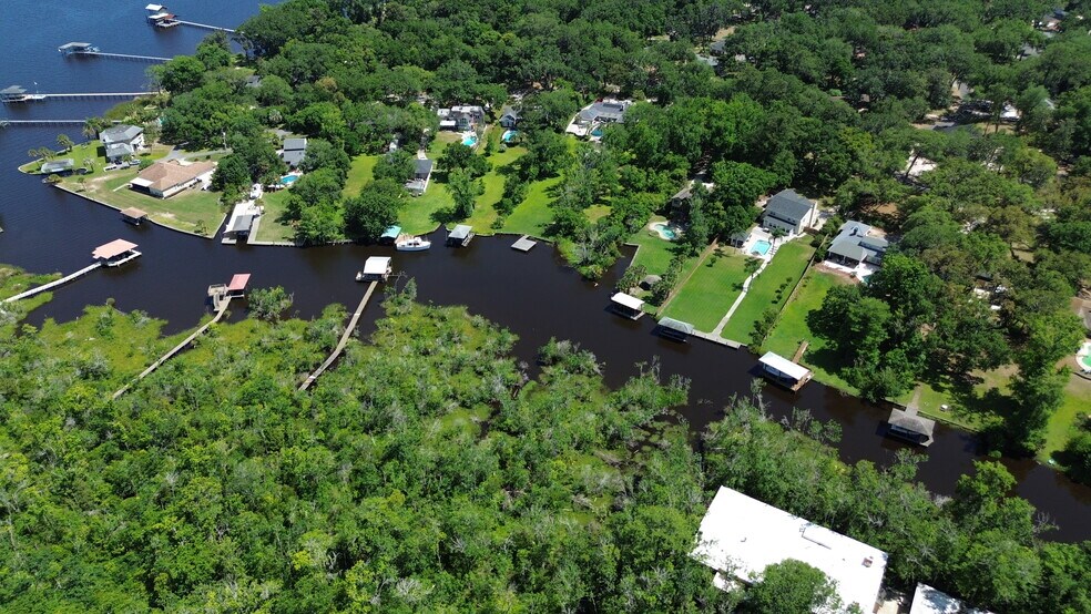 More Photos Of 2301 Park Ave, Orange Park Medical For Lease