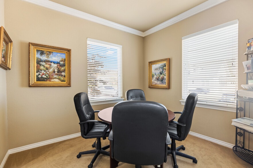 More Photos Of 1501 W Main St, Collinsville Funeral Home For Sale