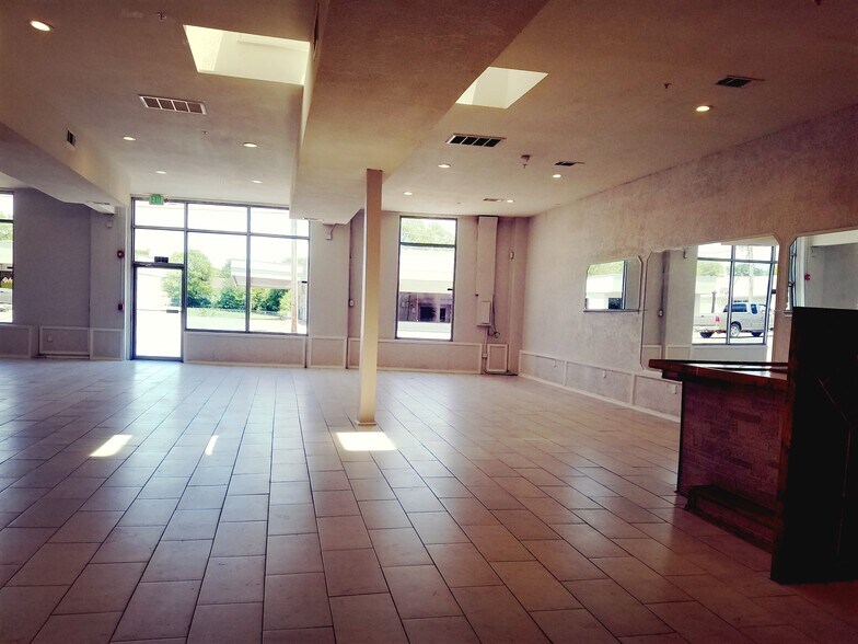 More Photos Of 1310 Central Ave, Hot Springs National Park Storefront For Sale