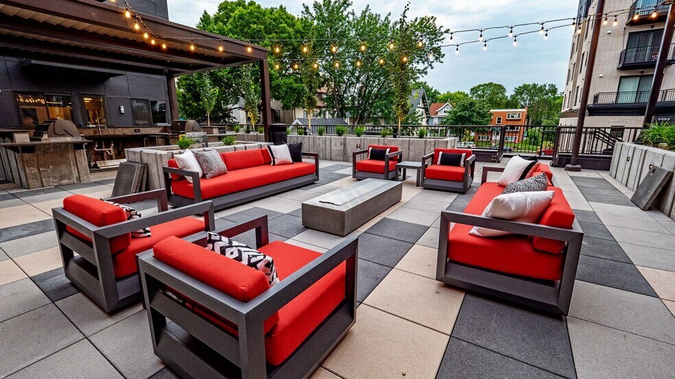 More Photos Of 1455 W Lake St, Minneapolis Multifamily For Sale