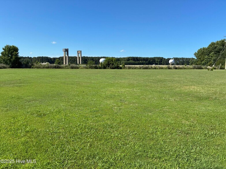 More Photos Of 161 T Com Dr, Elizabeth City Warehouse For Sale