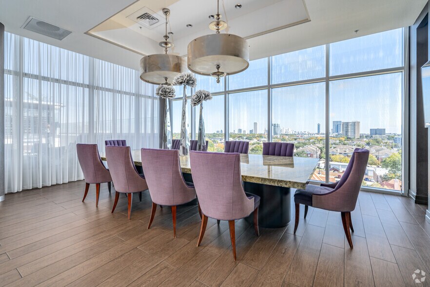 More Photos Of 2929 Weslayan St, Houston Apartments For Lease