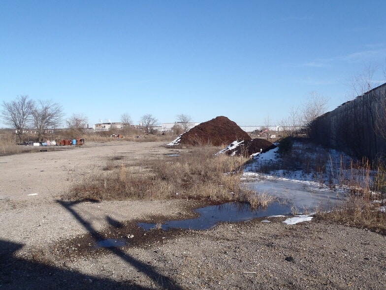 More Photos Of 2601 Van Dyke Rd, Newport Land For Sale