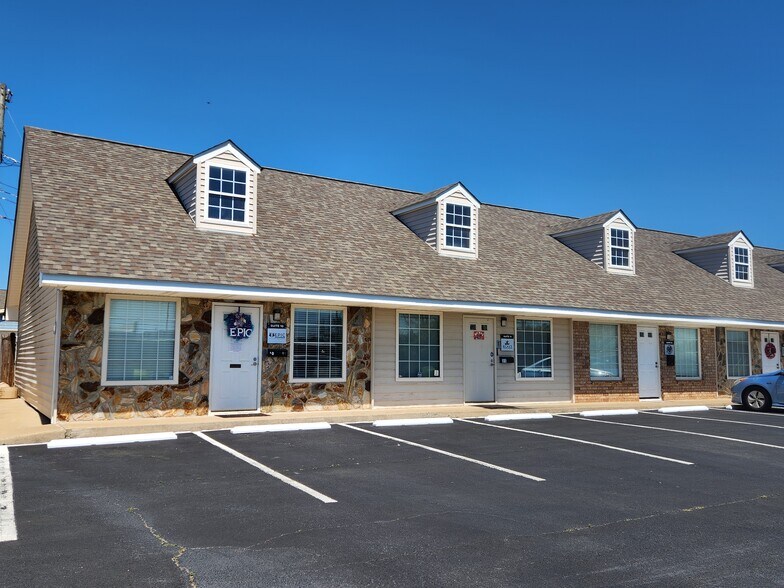 More Photos Of 205 Dental Dr, Warner Robins Office For Sale