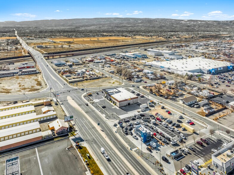 More Photos Of 498 Sparn St, Grand Junction Fast Food For Sale