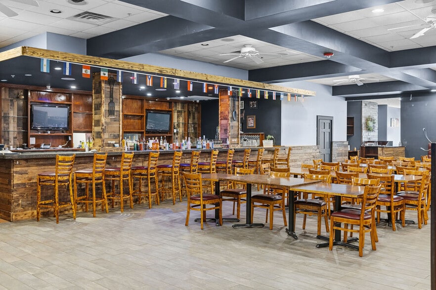 More Photos Of 159 S Main St, Fall River General Retail For Sale