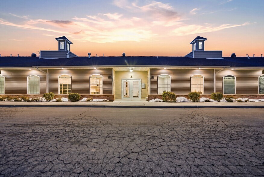 More Photos Of 55 2nd Ave, Brentwood Medical For Lease