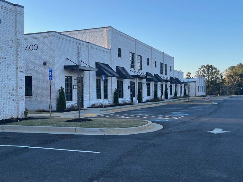 More Photos Of 1740 Grassland Pky, Alpharetta Office For Sale