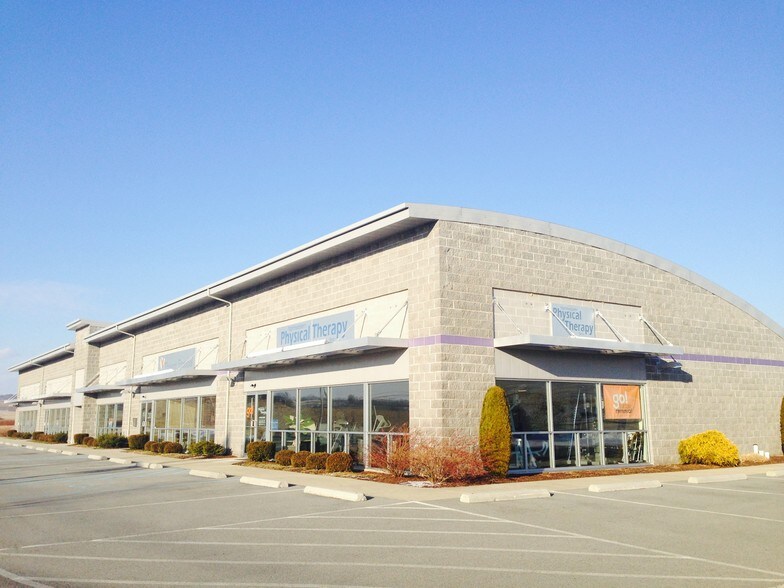 More Photos Of 100-104 Tomahawk Dr, Kutztown Medical For Lease