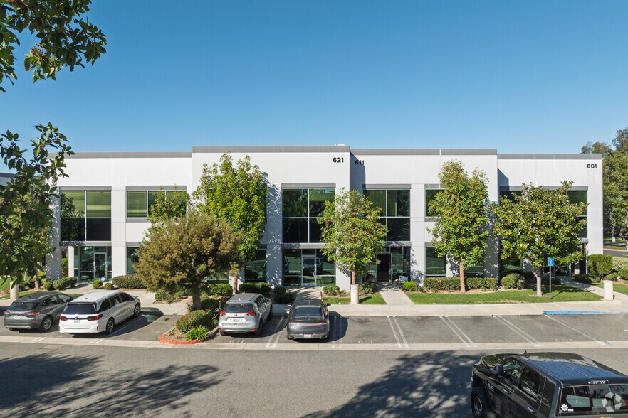 More Photos Of 601-631 Wald, Irvine Office For Lease