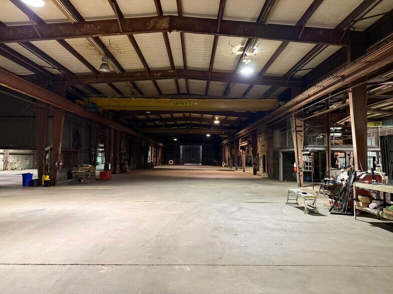 More Photos Of 1462 FM 2199, Marshall Warehouse For Sale