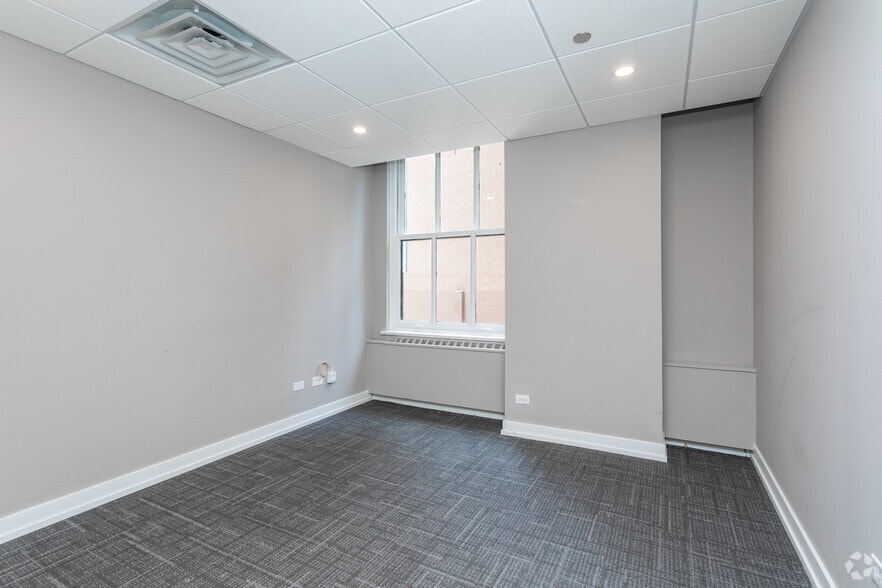 Photo of 15th Floor Ste 1520